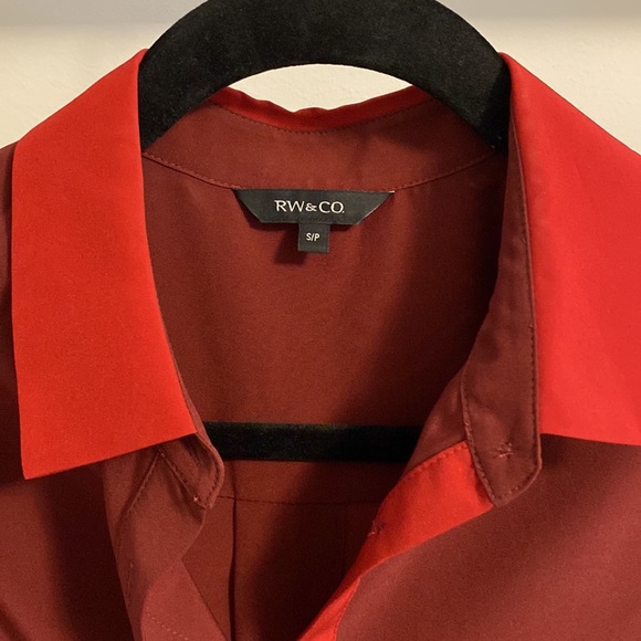 RW&CO 2 tone button down blouse sz s - Picture 2 of 8